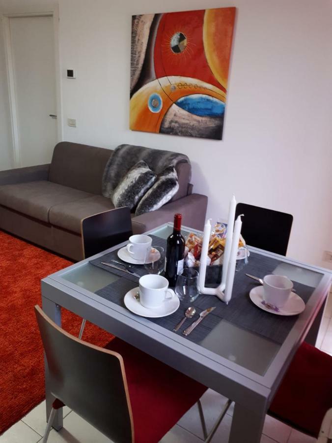Venezia Suite Apartment Mira Luaran gambar